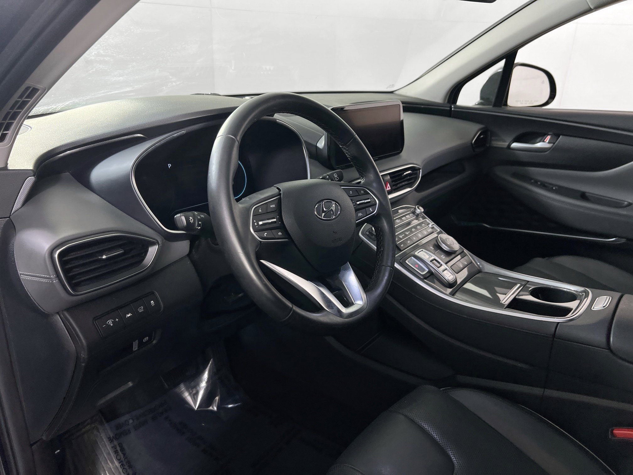 Used 2022 Hyundai Santa Fe SEL w/ Convenience + Premium Package image 9