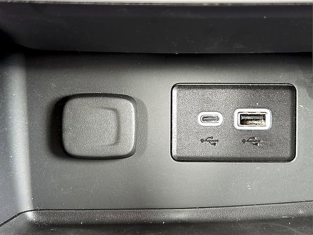 Used 2023 GMC Acadia SLE w/ Driver Convenience Package AWD/4WD image 21