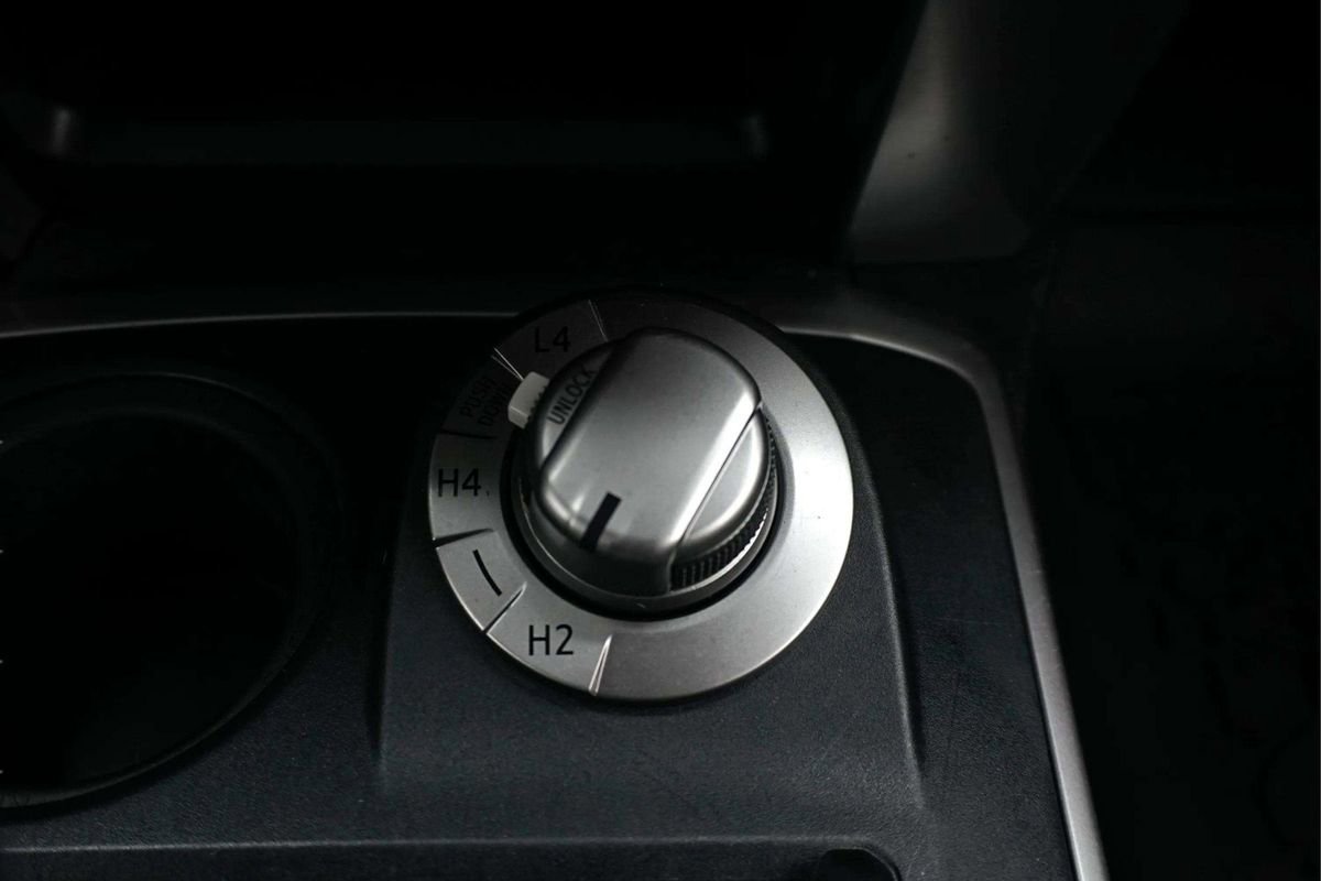 Used 2021 Toyota 4Runner SR5 Premium AWD/4WD image 26