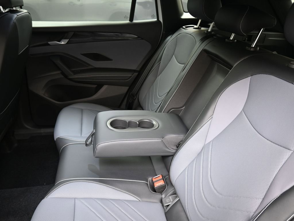 New 2026 Volkswagen Tiguan SE R-Line image 20