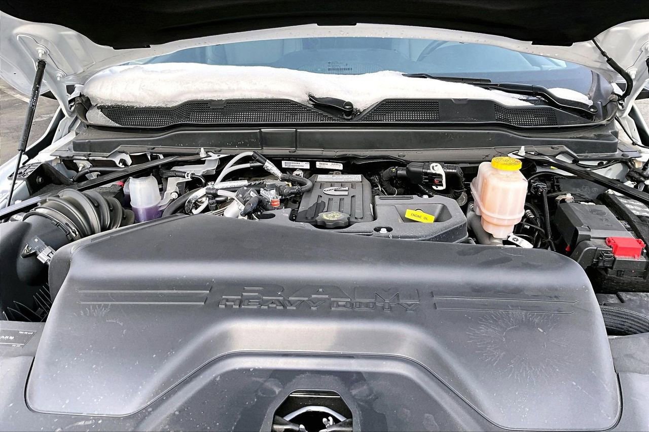 New 2025 RAM 5500 Tradesman AWD/4WD image 35