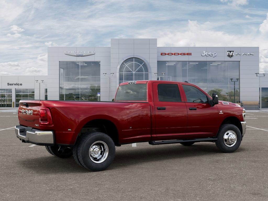 New 2026 RAM 3500 Tradesman AWD/4WD image 4