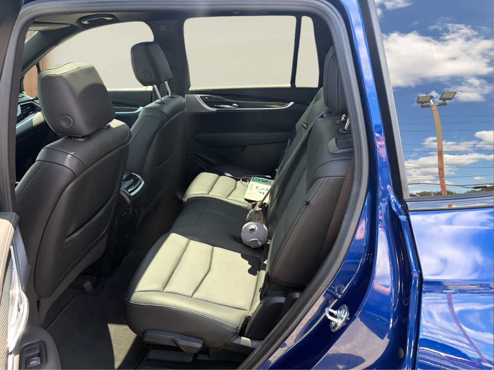 Used 2024 Cadillac XT6 Sport AWD/4WD image 22