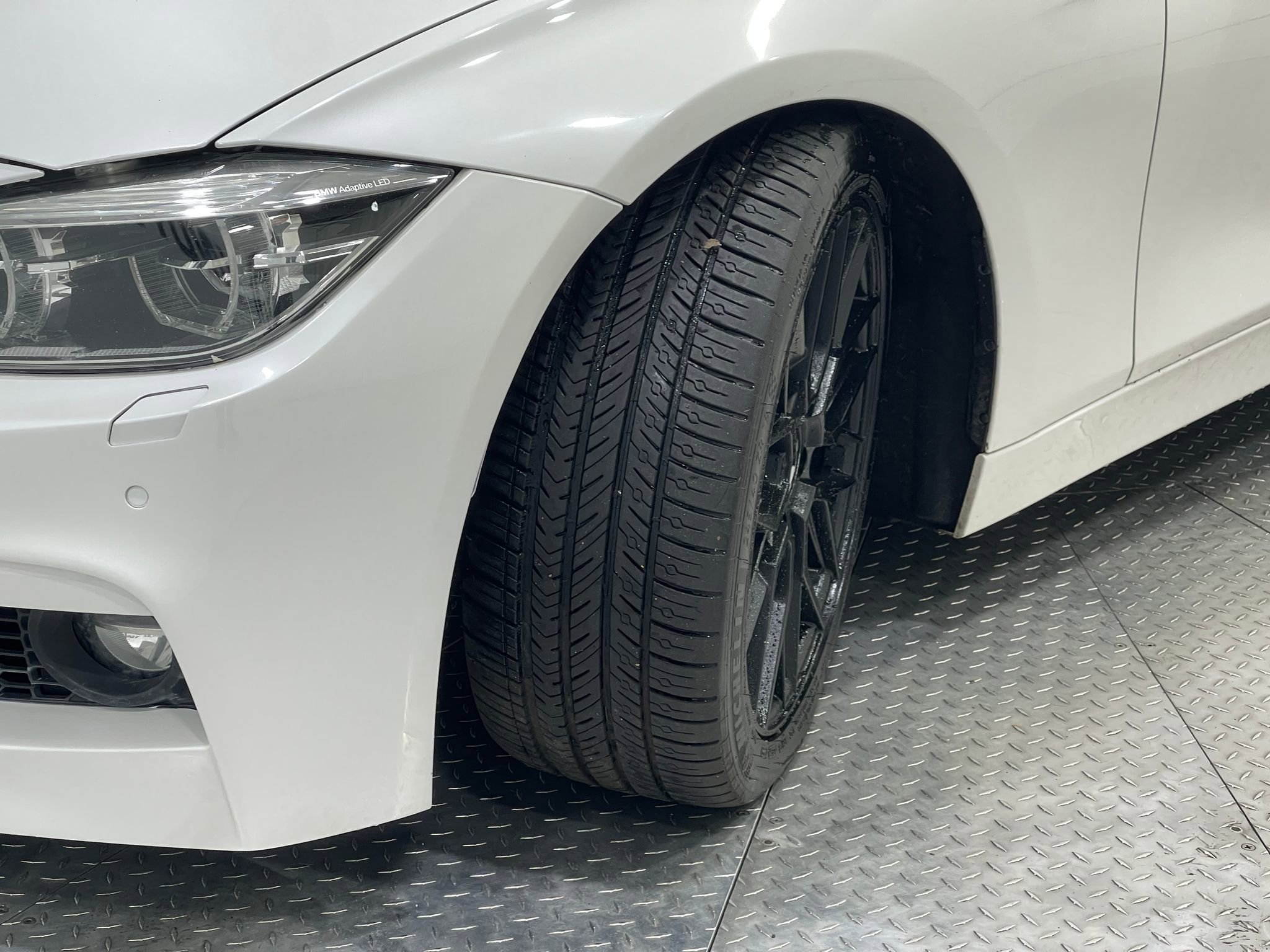 Used 2017 BMW 340i xDrive Sedan image 34