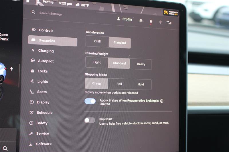 Used 2023 Tesla Model 3 Standard Range RWD image 16