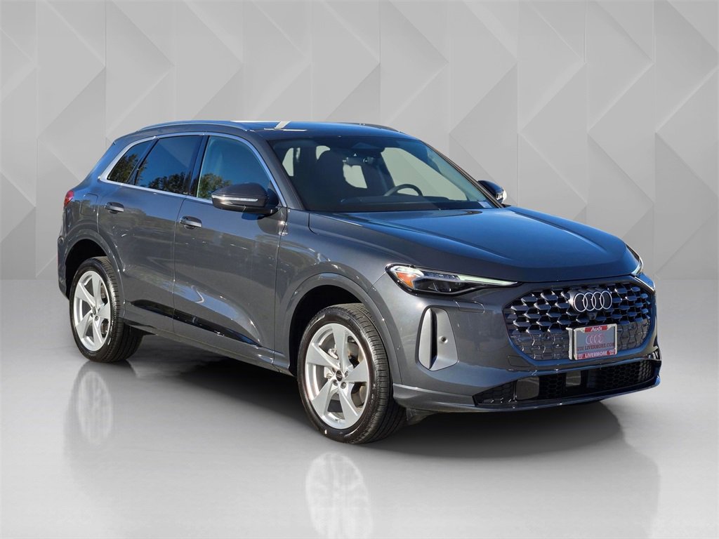 New 2025 Audi Q5 Premium Plus image 8