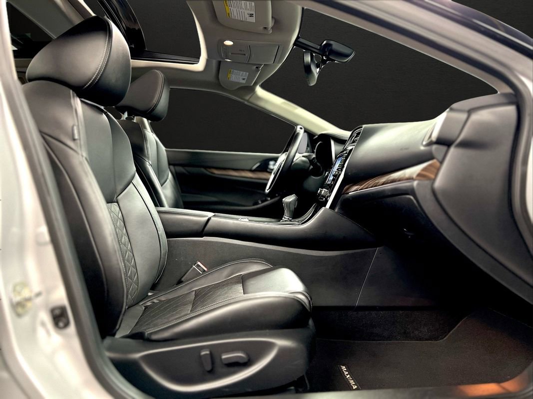 Used 2018 Nissan Maxima Platinum image 23