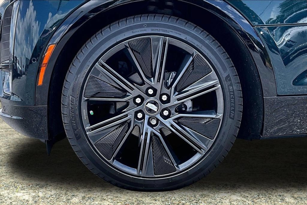 Used 2024 Cadillac Lyriq Sport w/ Nappa Leather Package AWD/4WD image 34