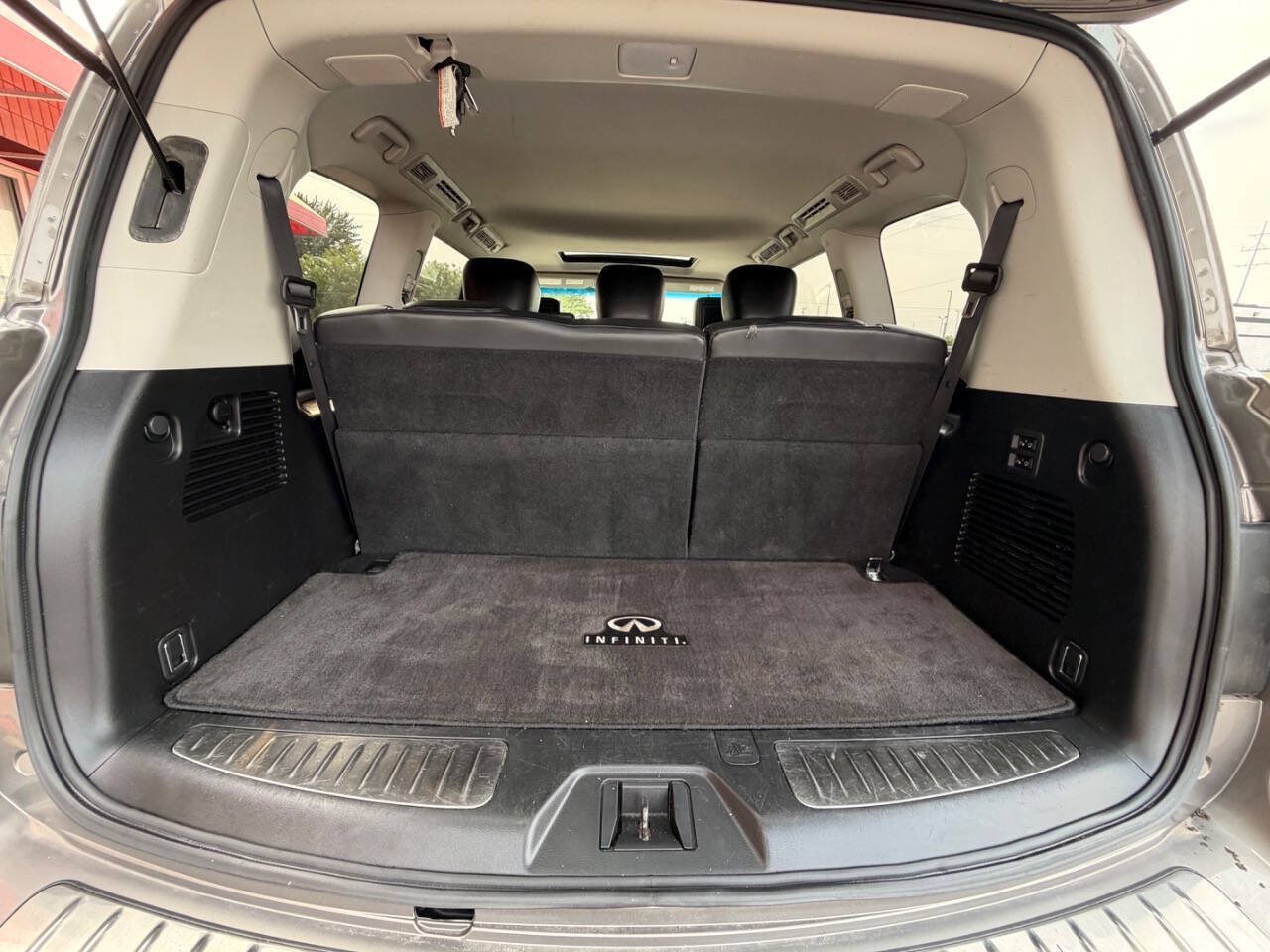Used 2014 INFINITI QX80 4WD w/ Theater Package image 14