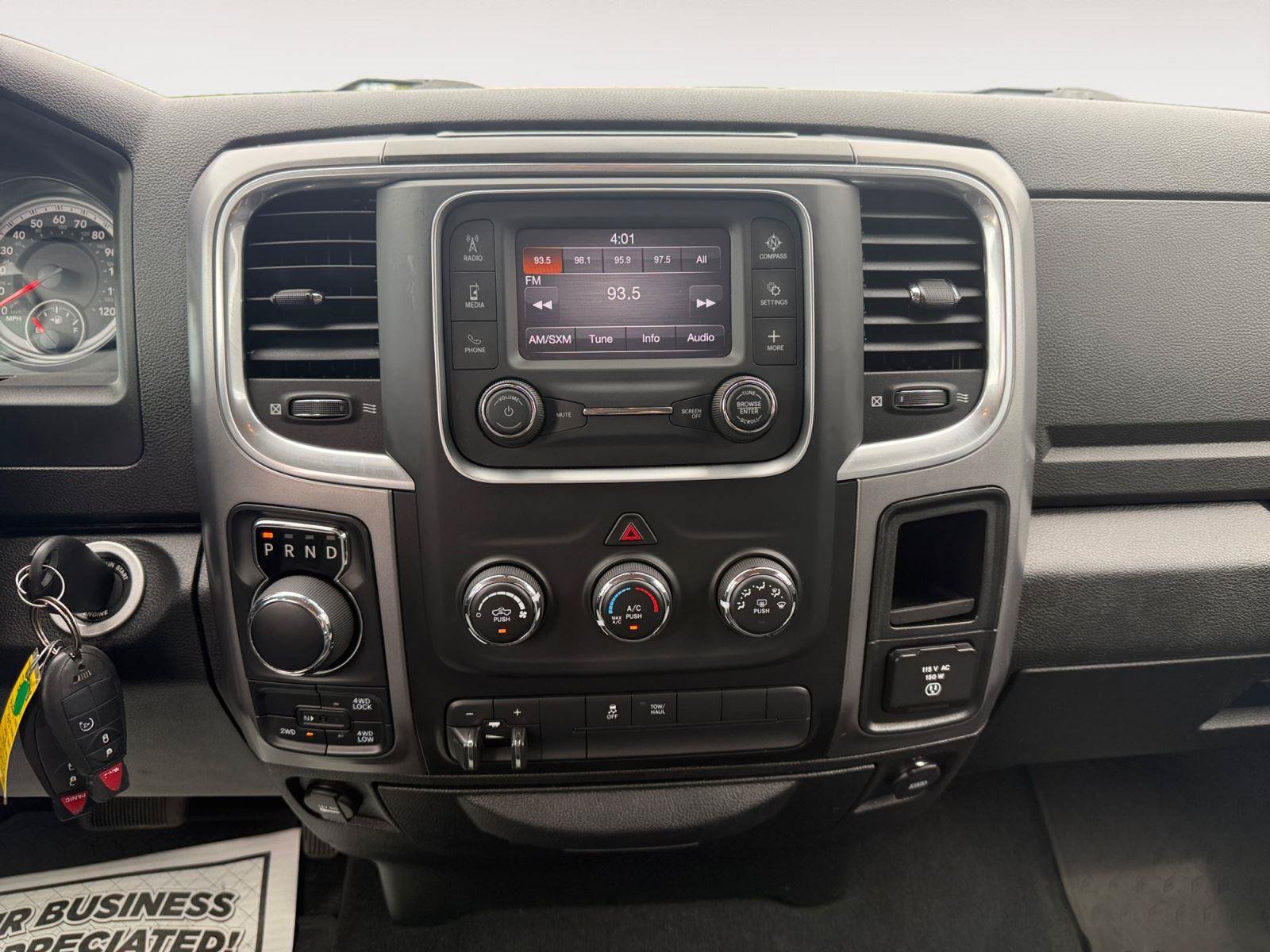 Used 2021 RAM 1500 Classic SLT w/ Protection Group AWD/4WD image 14