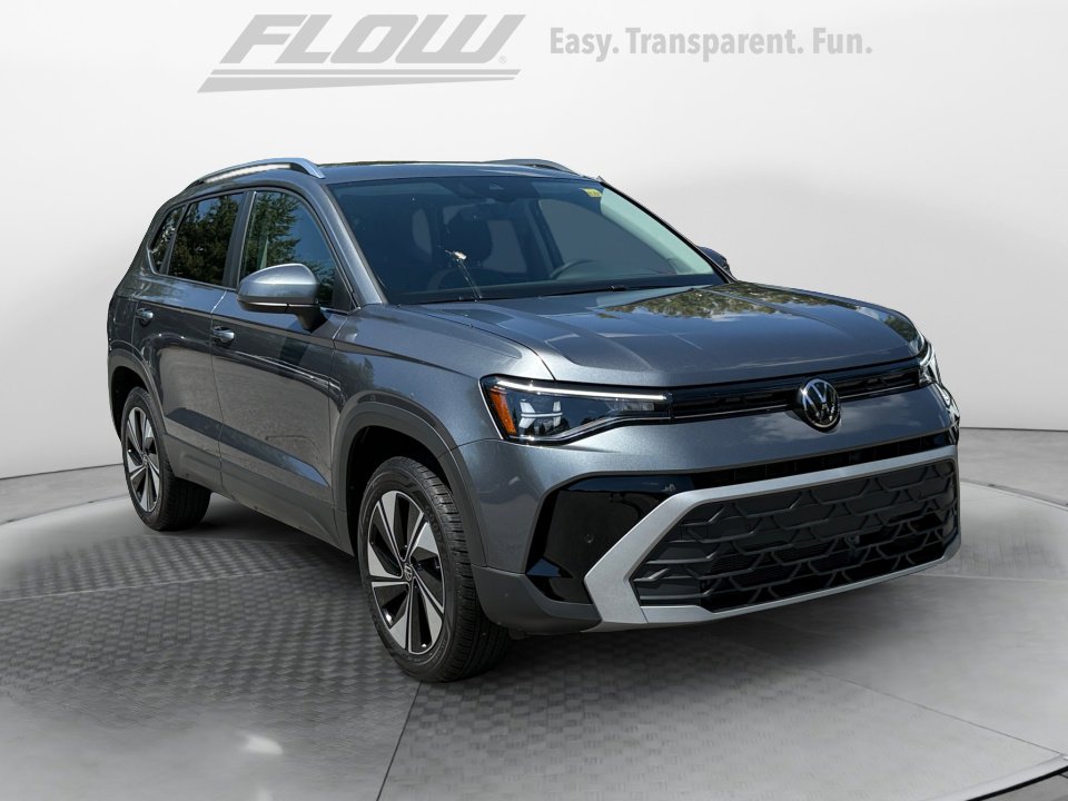 New 2025 Volkswagen Taos SE