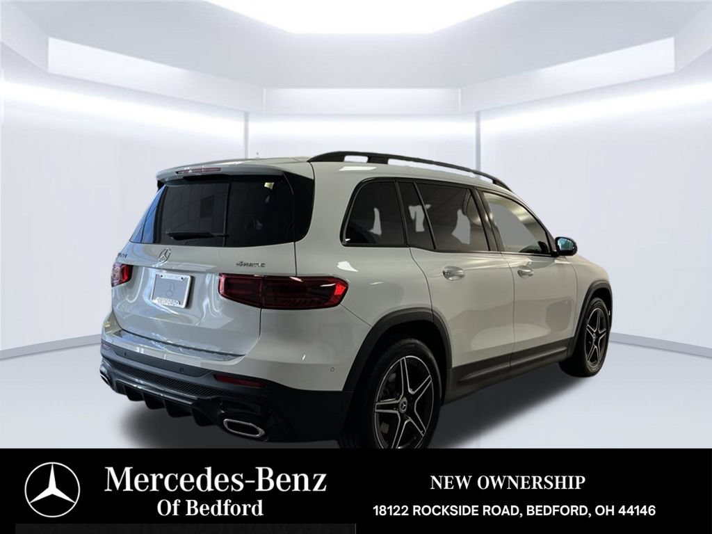 Used 2026 Mercedes-Benz GLB 250 4MATIC image 5