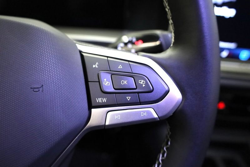 New 2026 Volkswagen Tiguan SE AWD/4WD image 24
