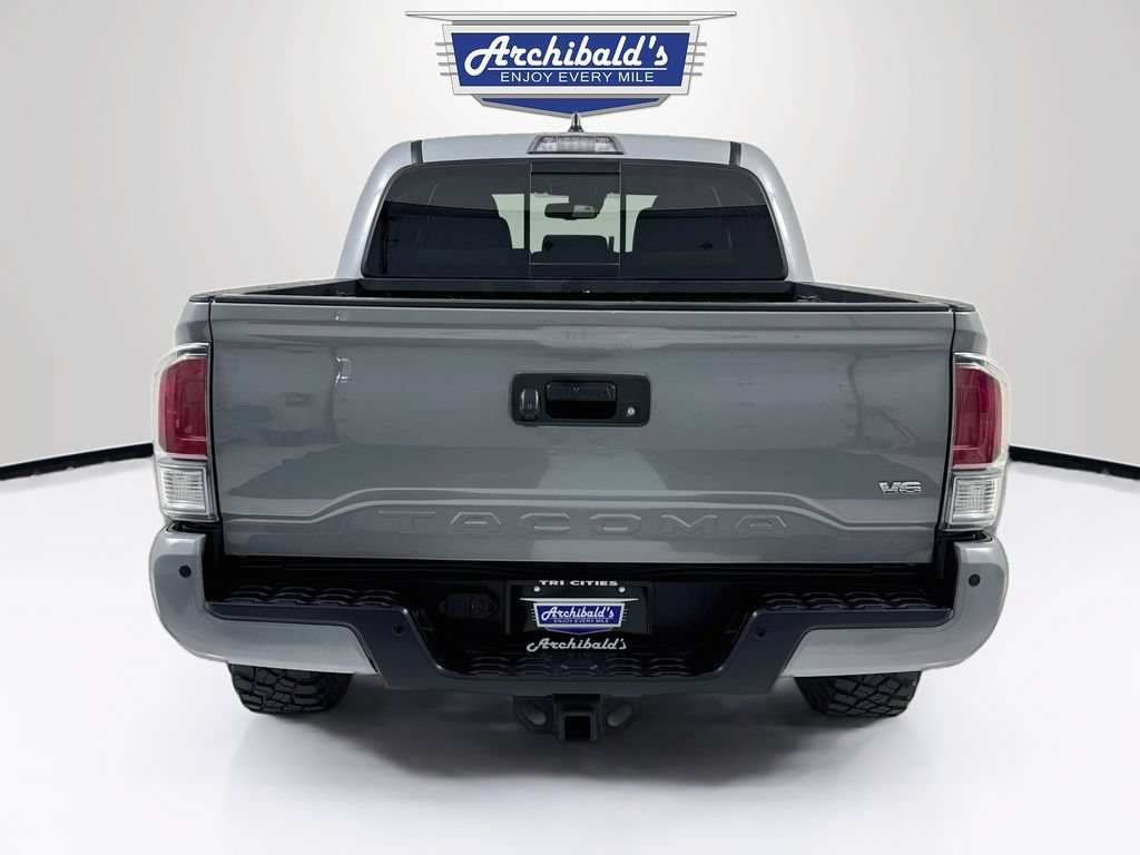 Used 2021 Toyota Tacoma TRD Off-Road w/ Technology Package AWD/4WD image 7