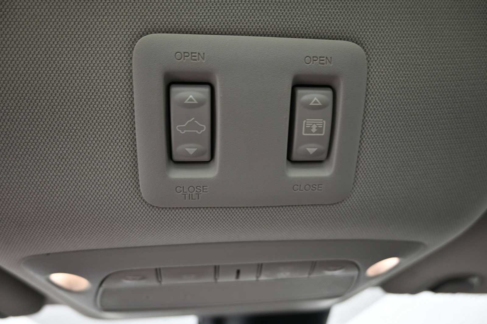 Used 2020 Nissan Murano SL w/ Moonroof Package AWD/4WD image 19