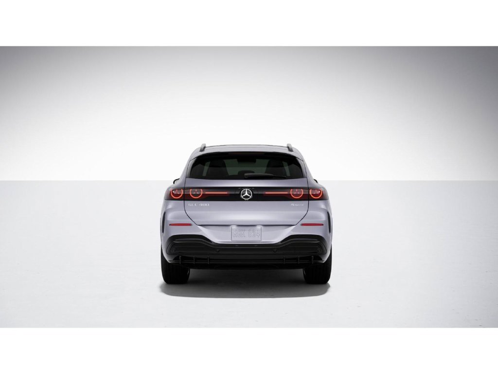 New 2027 Mercedes-Benz GLC 400 4MATIC image 25