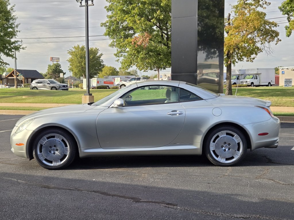 Used 2002 Lexus SC 430 Convertible RWD image 4