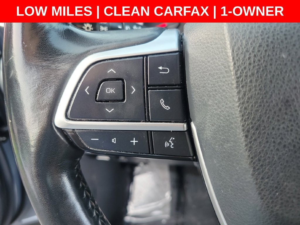 Used 2022 Toyota Highlander LE FWD image 26