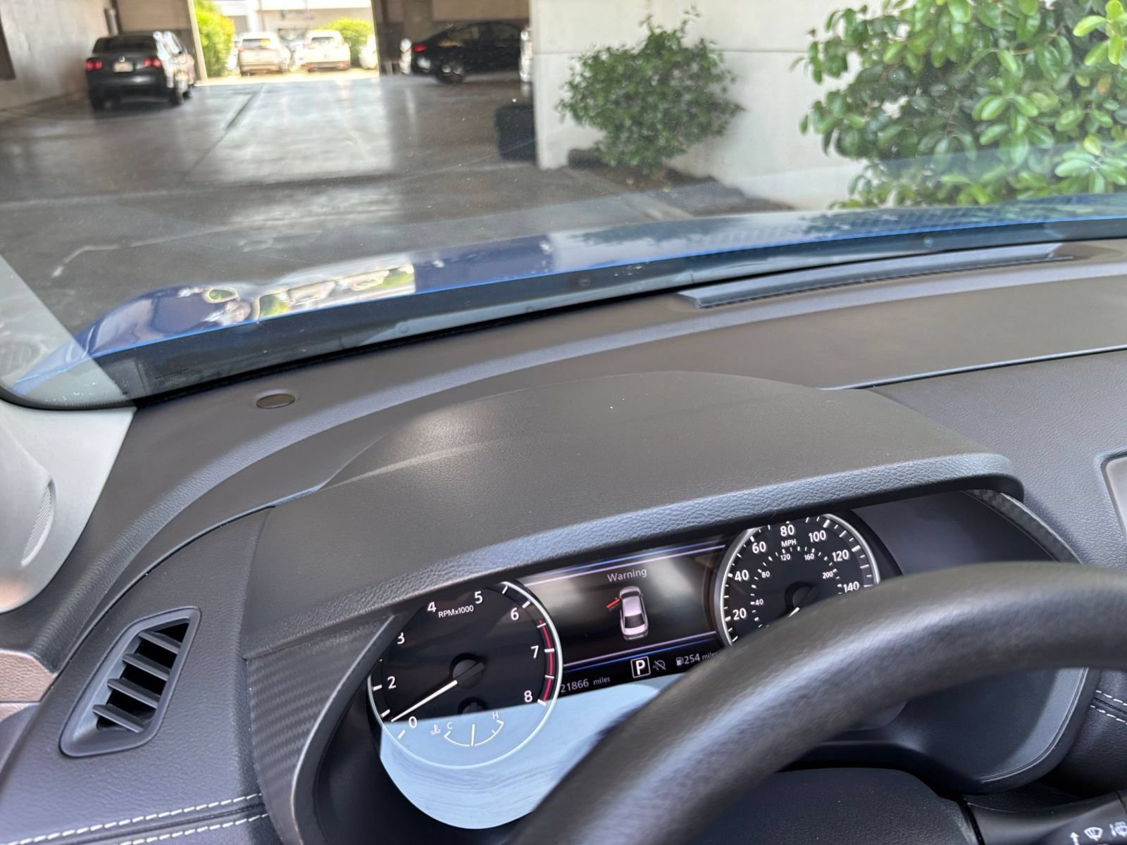 Used 2025 Nissan Sentra SV FWD image 33