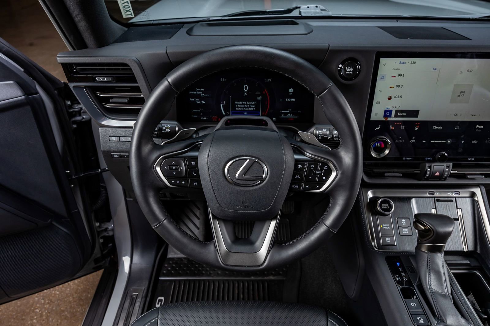 Used 2025 Lexus GX 550 image 19