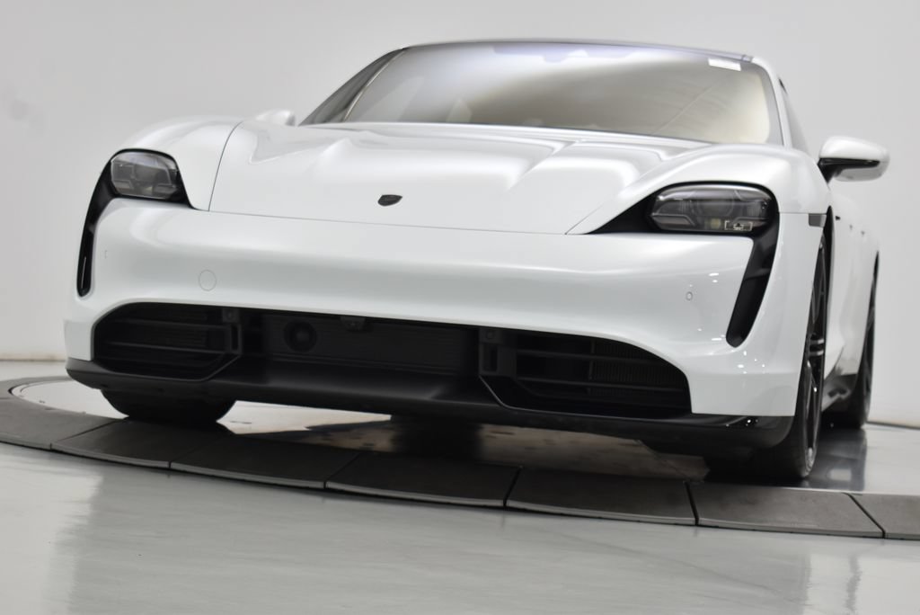 Used 2022 Porsche Taycan Turbo S AWD/4WD image 25