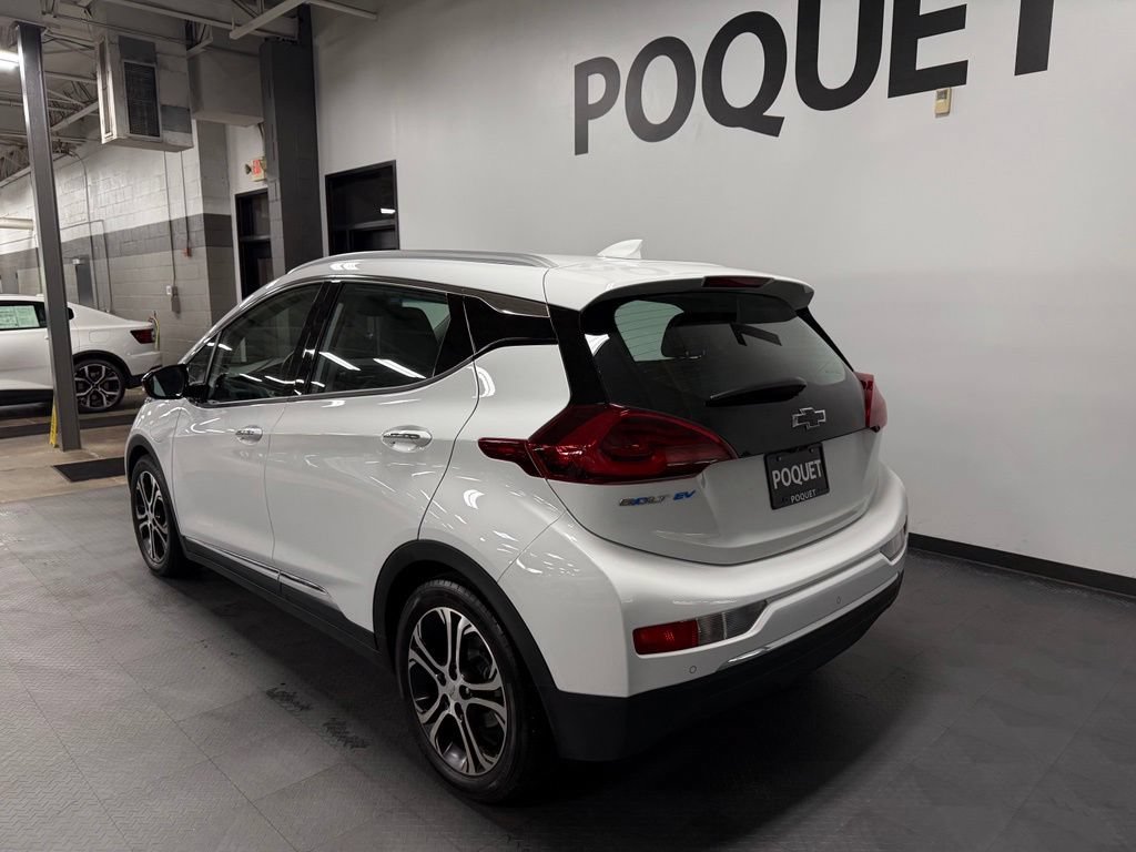 Used 2020 Chevrolet Bolt Premier w/ Infotainment Package FWD image 6
