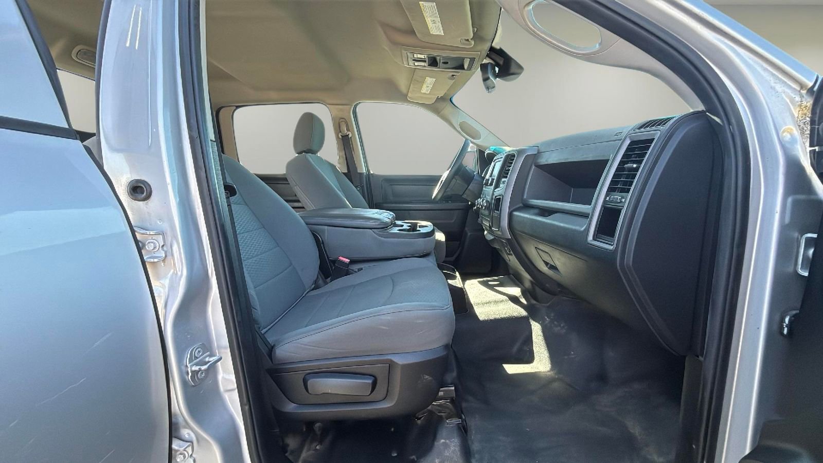 Used 2016 RAM 1500 Tradesman w/ Popular Equipment Group image 10