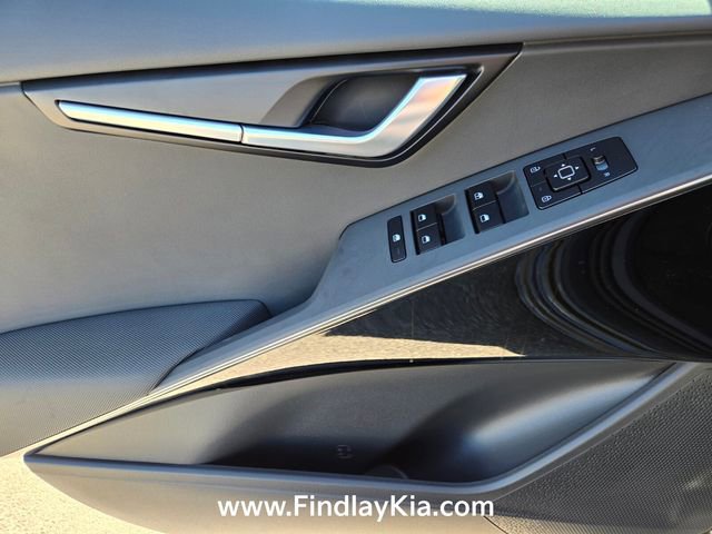 New 2026 Kia Niro Wind FWD image 14