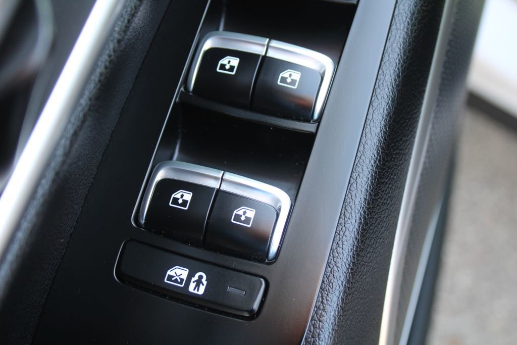 Certified 2023 Kia Telluride S w/ S Sunroof Package image 20