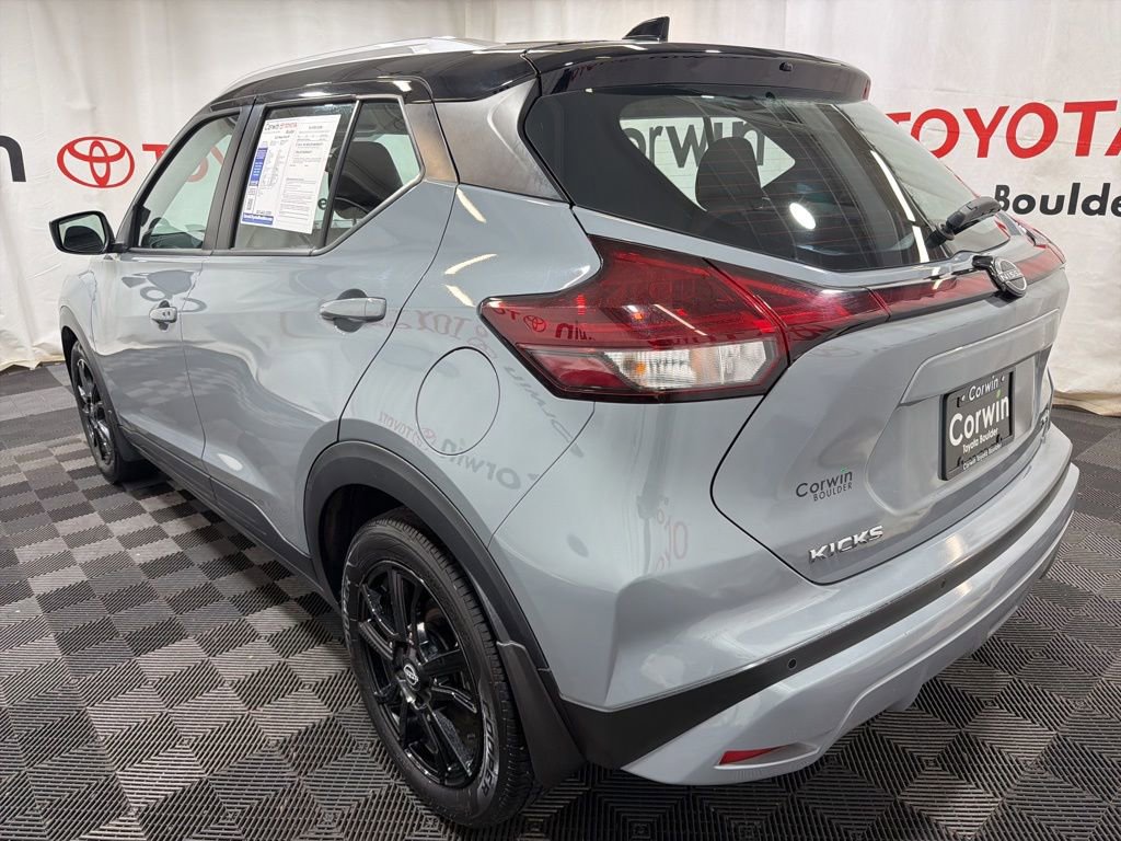 Used 2023 Nissan Kicks SV image 4