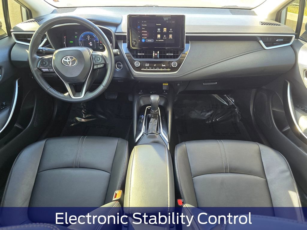 Used 2024 Toyota Corolla XLE image 11