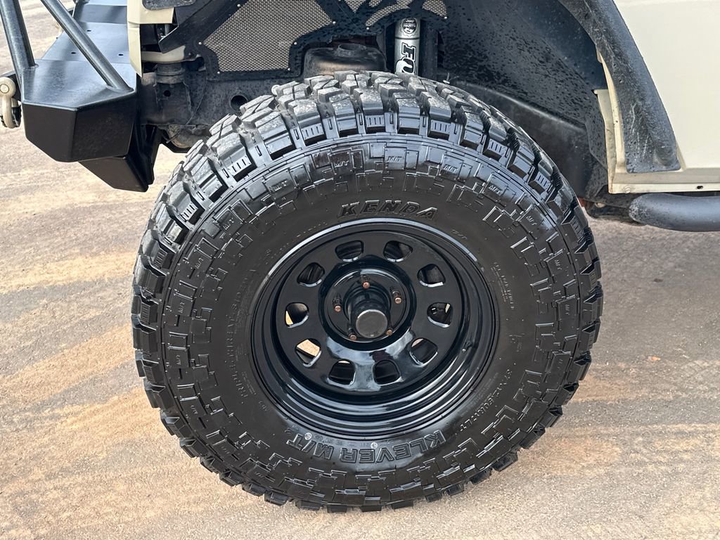 Used 2017 Jeep Wrangler Unlimited Sport w/ Quick Order Package 24S image 11