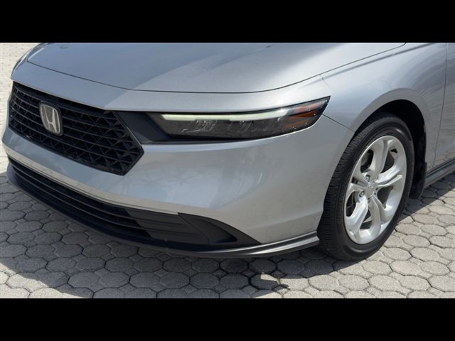 Certified 2023 Honda Accord LX image 16