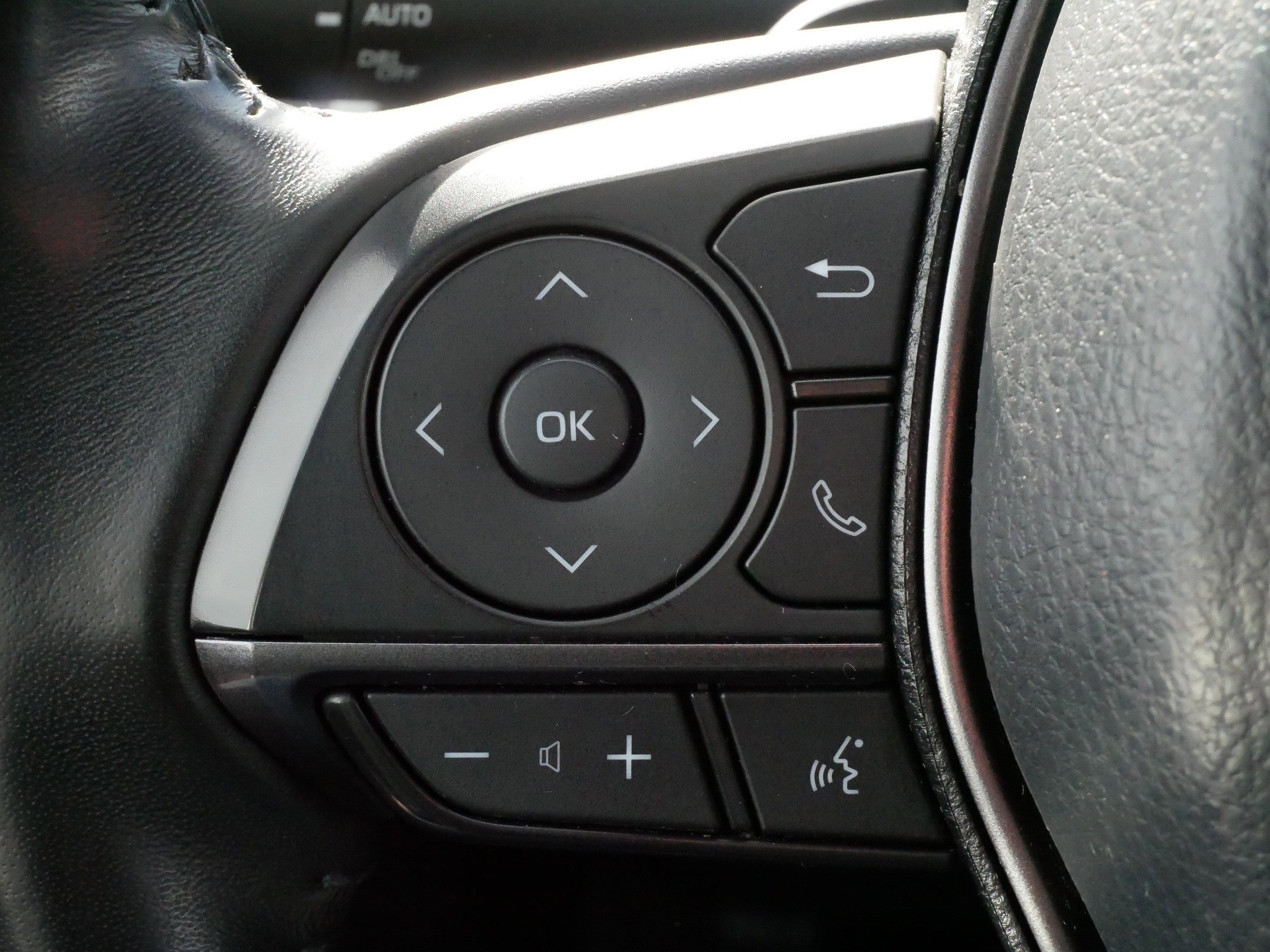 Certified 2024 Toyota Camry SE FWD image 26
