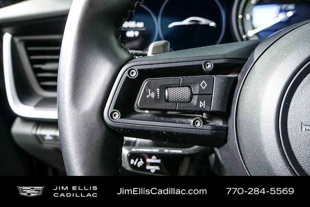 Used 2024 Porsche 911 Carrera GTS image 11