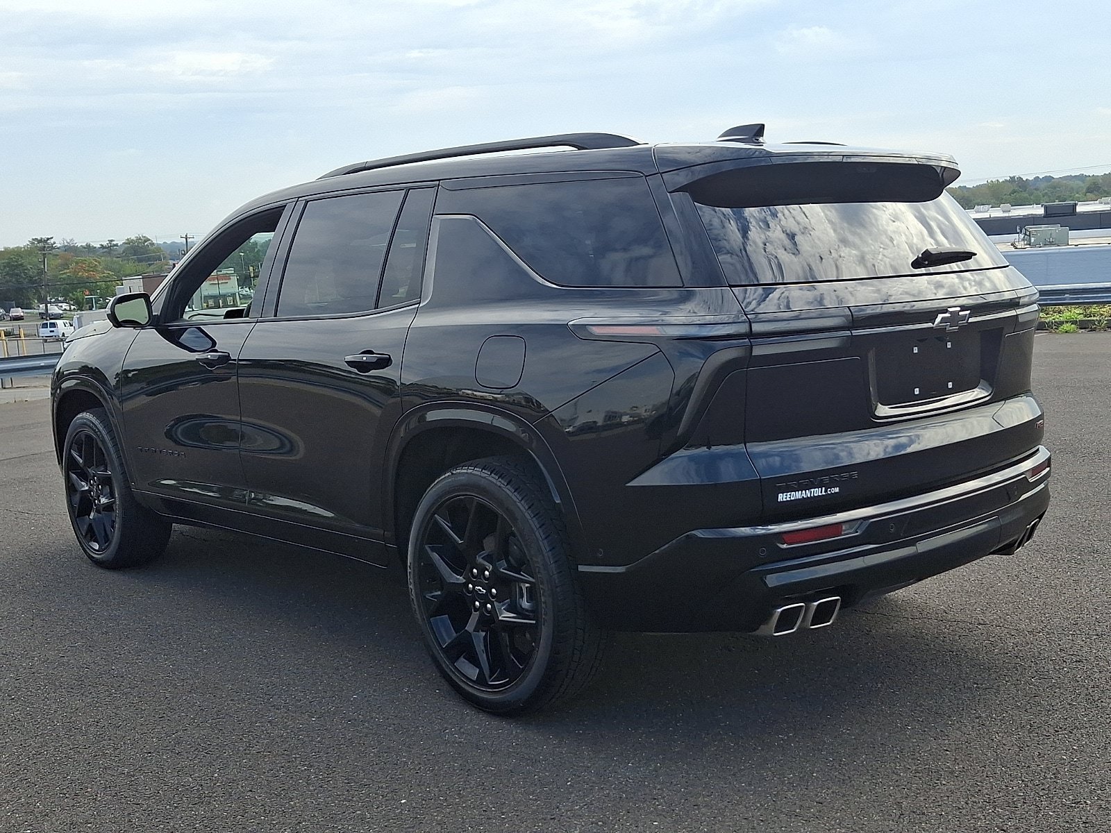 Used 2025 Chevrolet Traverse RS w/ LPO, Floor Liner Package FWD image 4