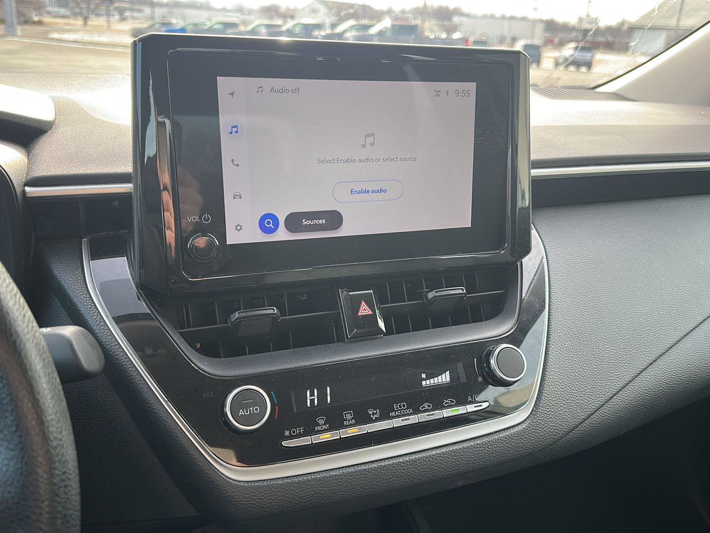 Used 2023 Toyota Corolla LE image 18