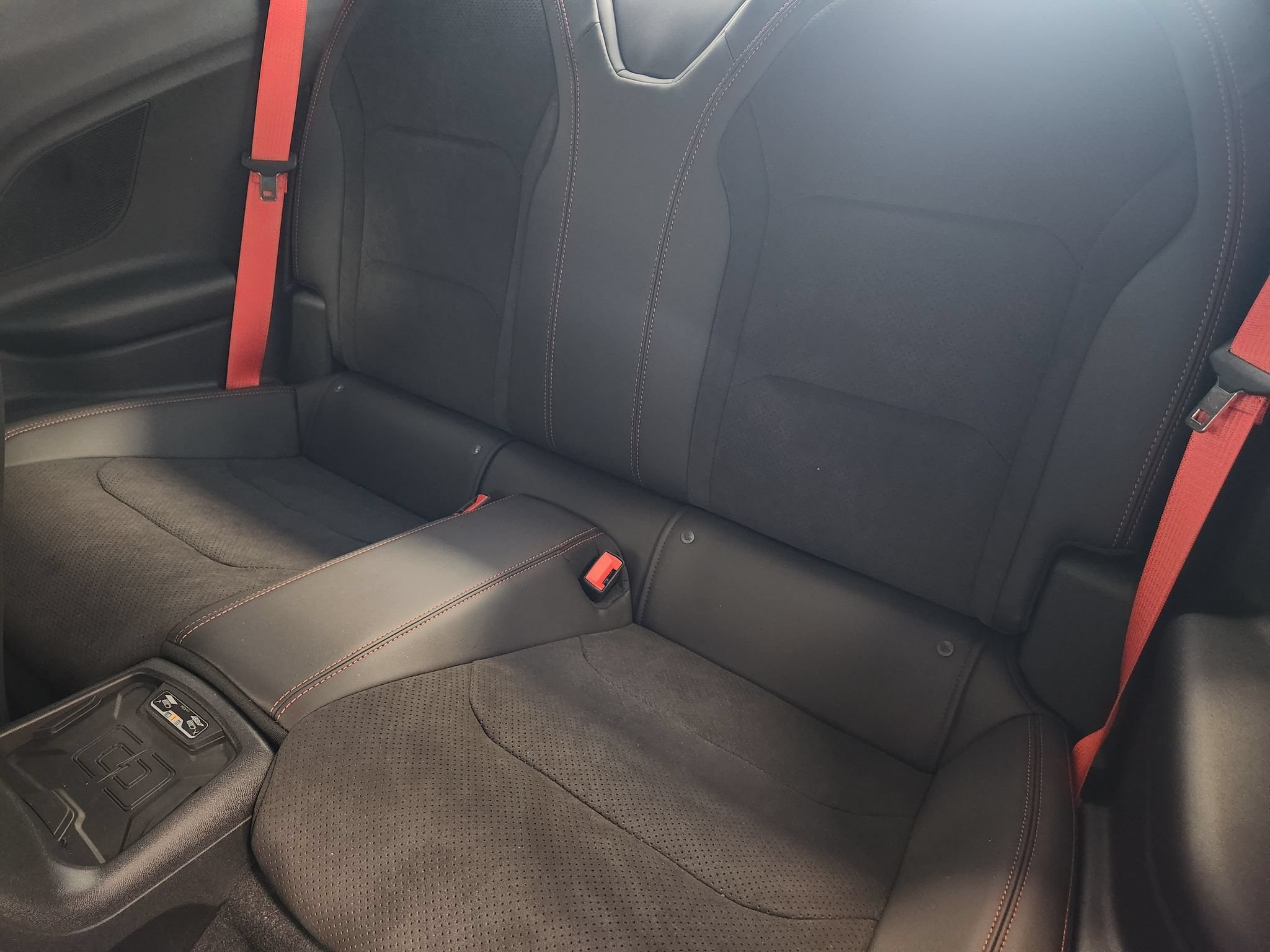 Used 2024 Chevrolet Camaro ZL1 RWD image 33