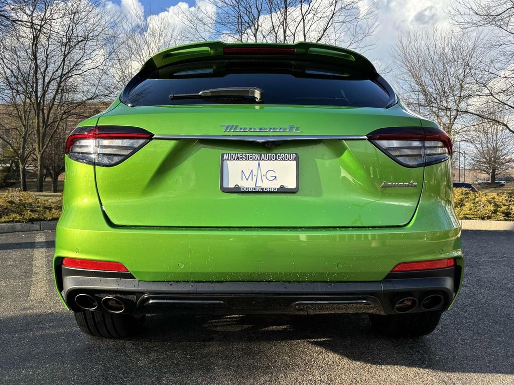 New 2023 Maserati Levante Modena image 5