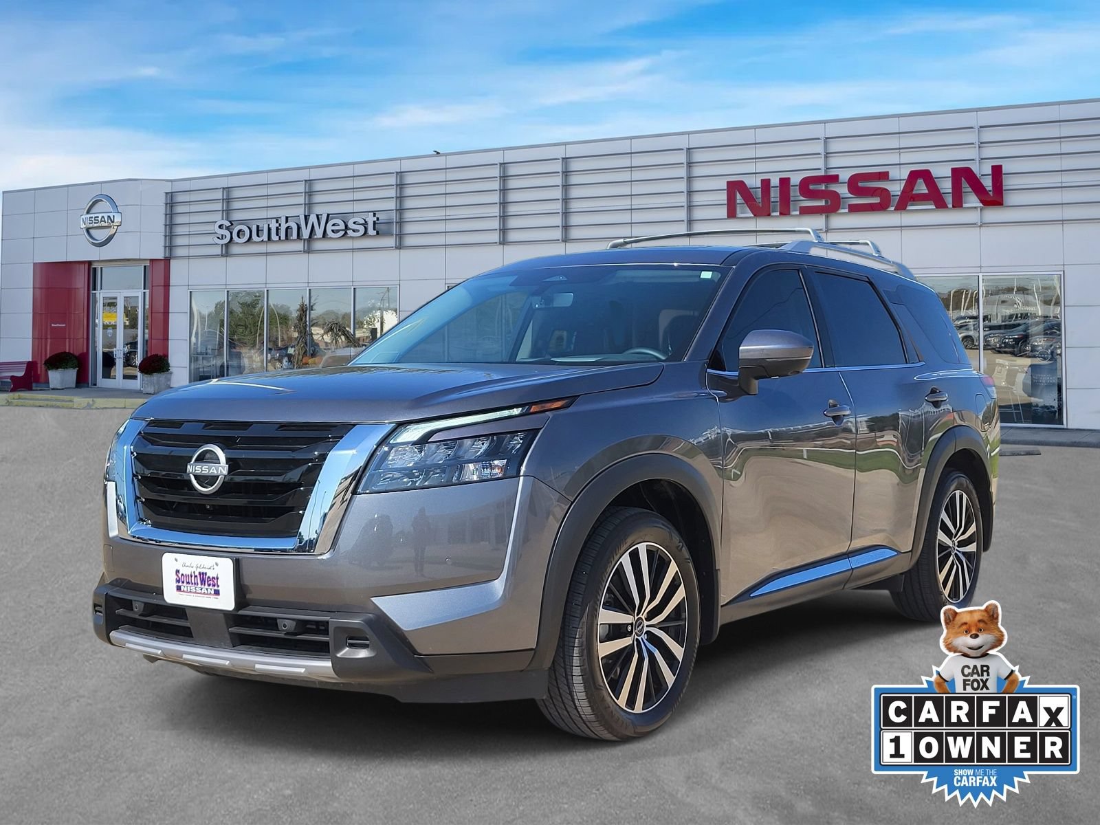 Certified 2025 Nissan Pathfinder Platinum w/ Cargo Package