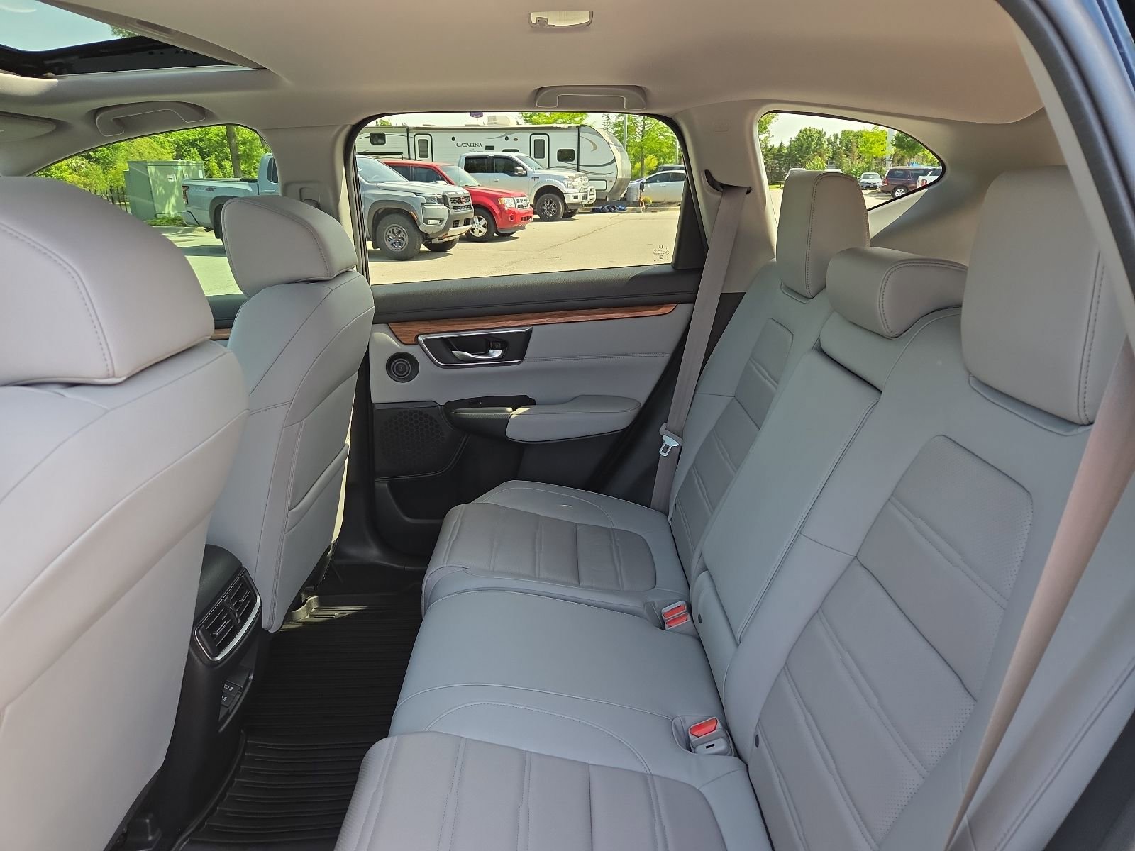 Used 2020 Honda CR-V Touring image 10