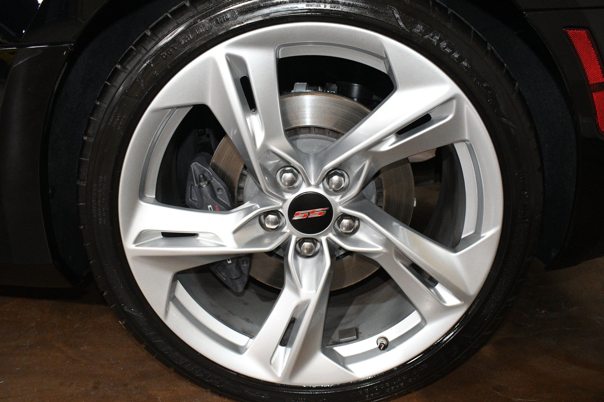 Used 2021 Chevrolet Camaro SS RWD image 68