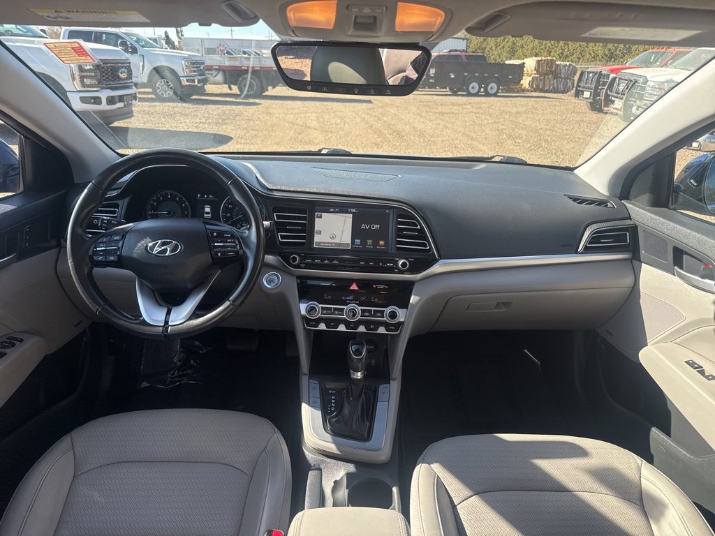 Used 2020 Hyundai Elantra Limited w/ Ultimate Package 03 image 10