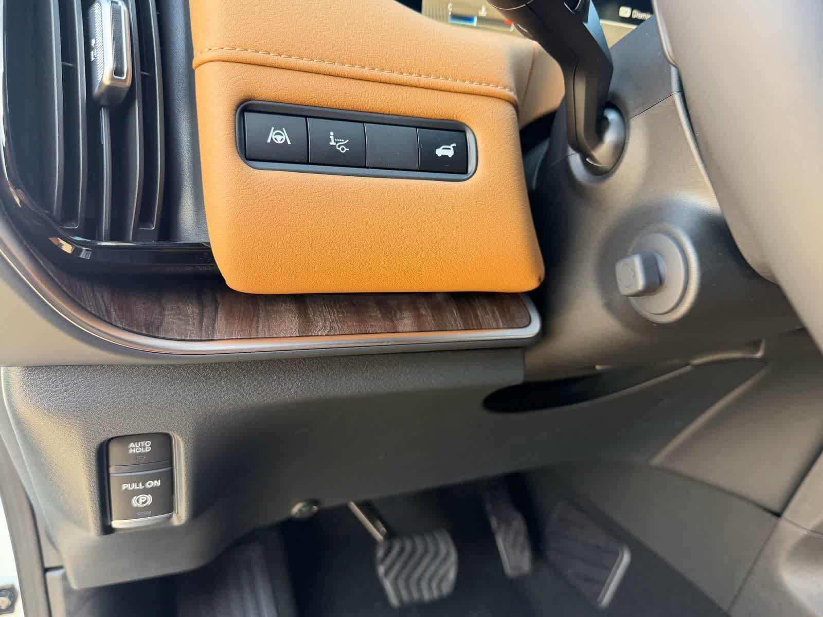 New 2026 Nissan Armada Platinum Reserve AWD/4WD image 24