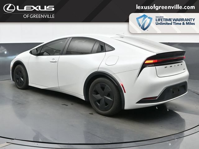 Used 2023 Toyota Prius LE FWD image 6