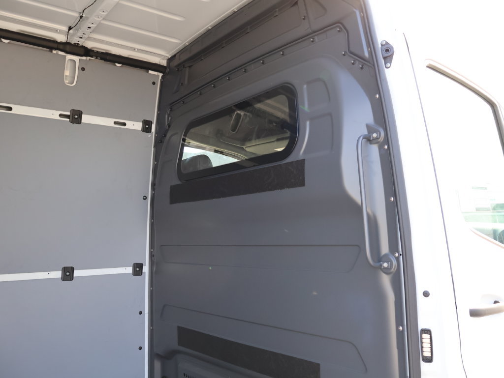 New 2026 Mercedes-Benz Sprinter 2500 image 15