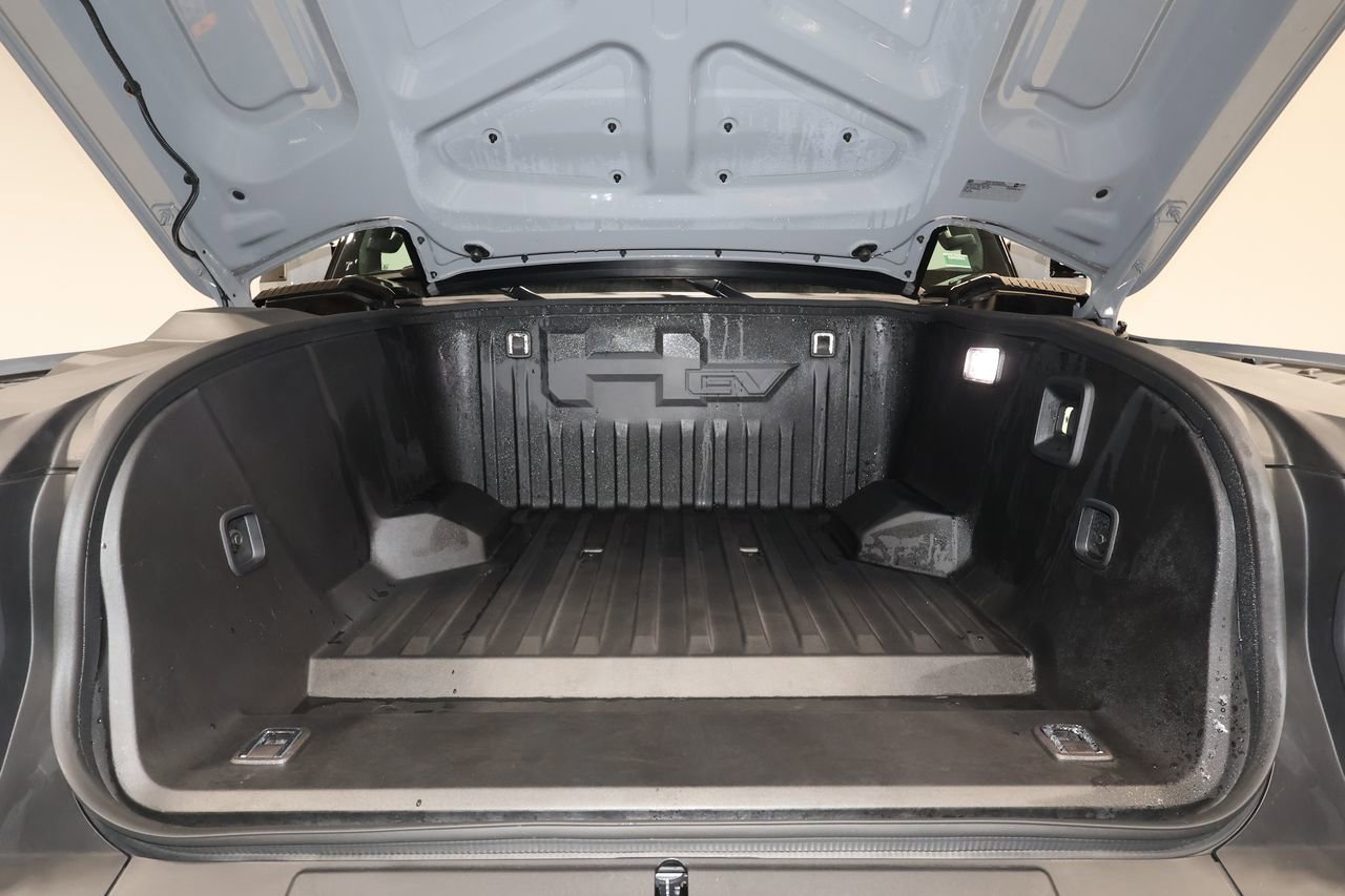 Certified 2025 GMC Hummer EV 2X image 32