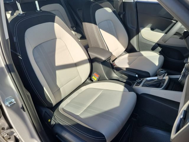 New 2026 Hyundai Venue SEL FWD image 19