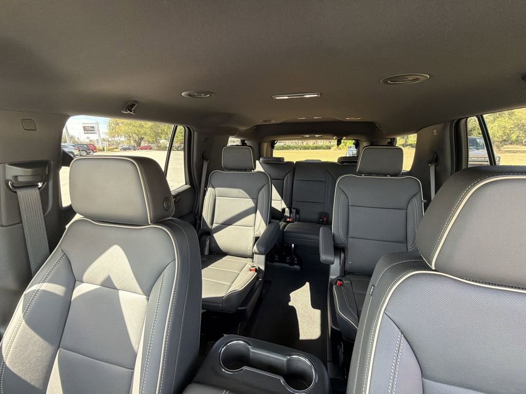 New 2026 GMC Yukon Elevation image 11