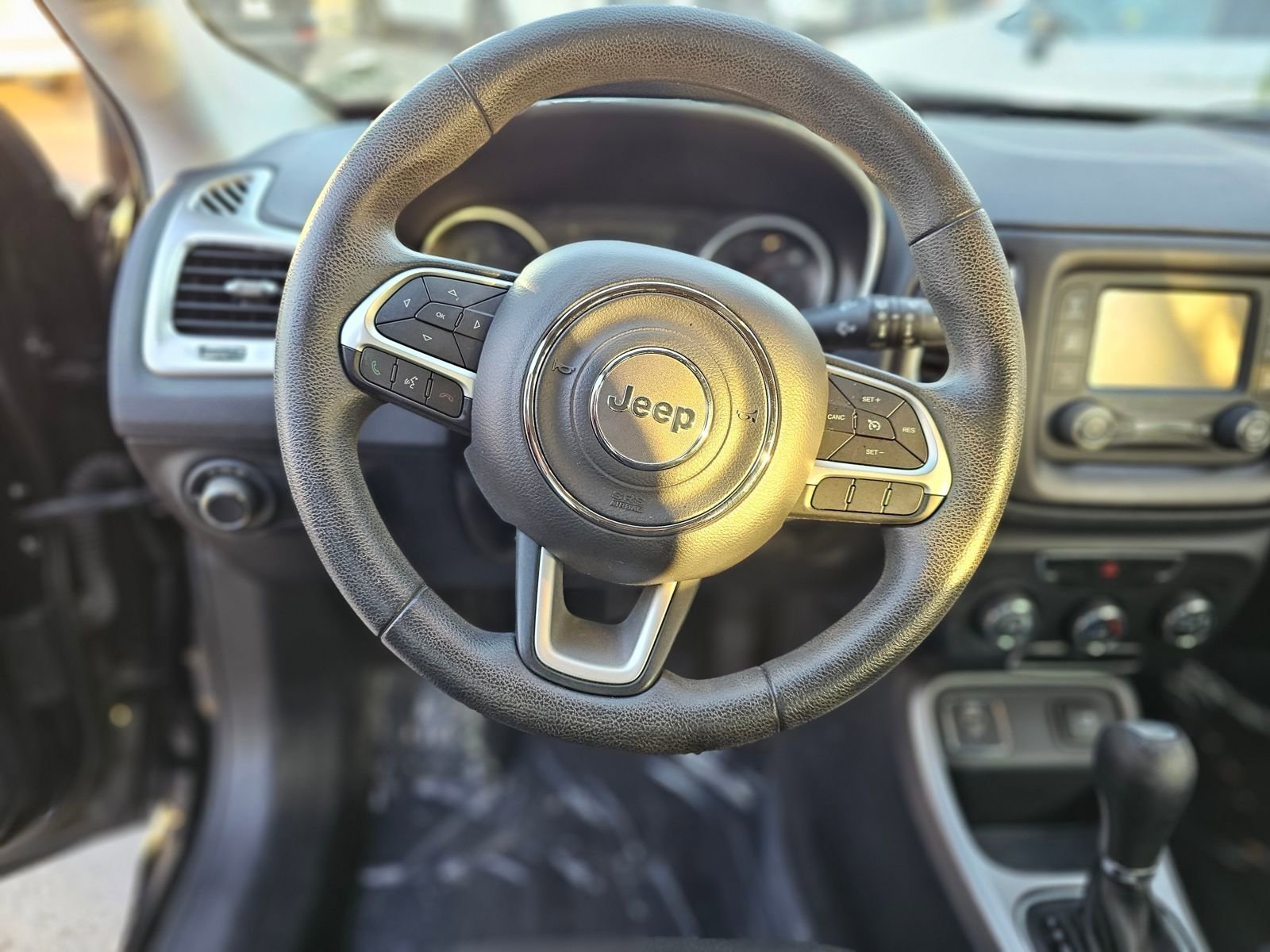 Used 2018 Jeep Compass Sport image 22